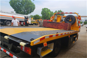 永安附近拖车电话号码服务